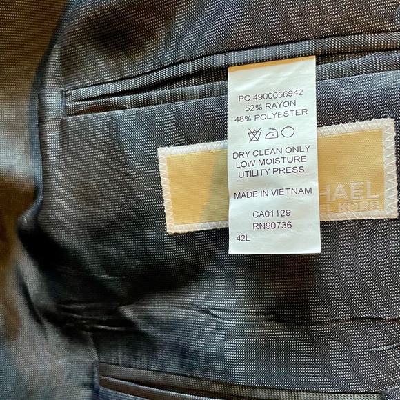 Michael Kors Men’s Blue Plaid Blazer - Picture 10 of 11